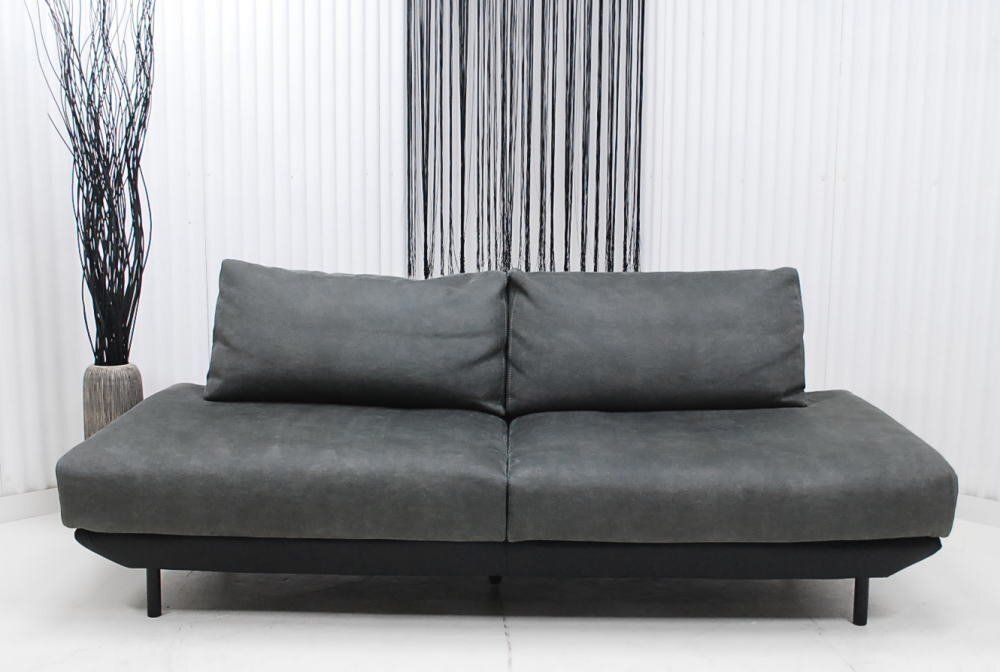 スタイリッシュモダンデザイン 上質な空間を演出