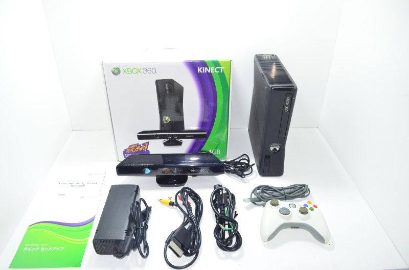 ○ 【送料無料】 マイクロソフト Microsoft Xbox 360 S 4GB Kinect