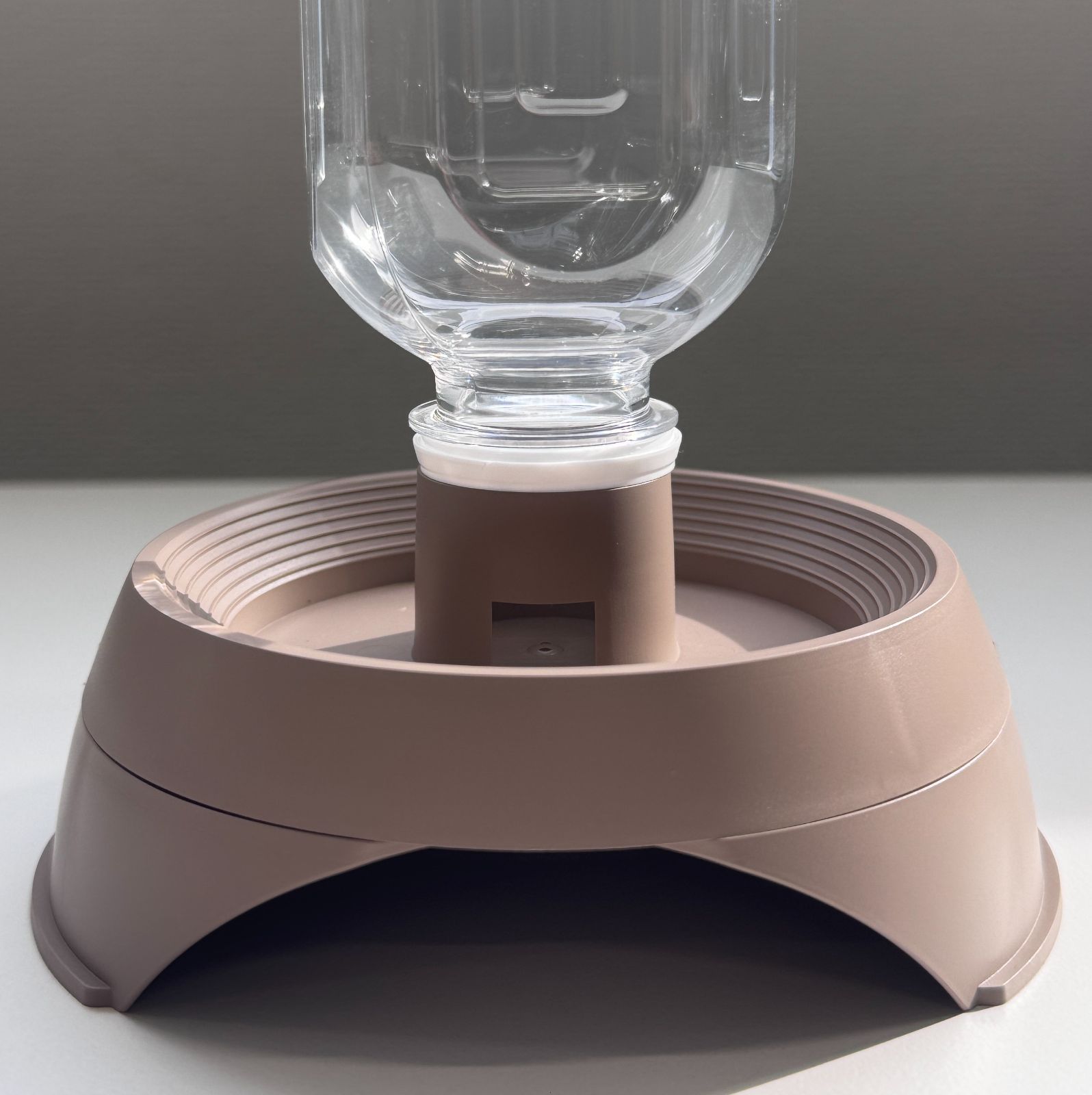 とかげのいえS 爬虫類 シェルター 隠れ家 自動給水 給水器 水入れ