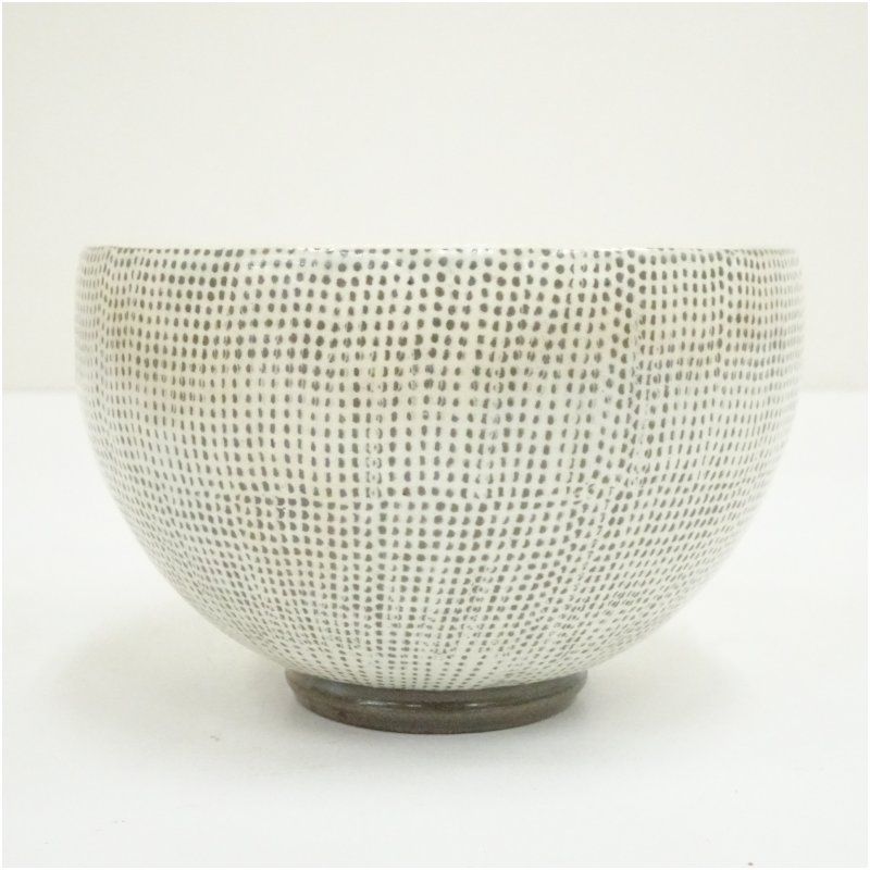 東湖窯 黄章洙造 兎図三島茶碗（共箱） 茶道 抹茶 おしゃれ 抹茶茶碗