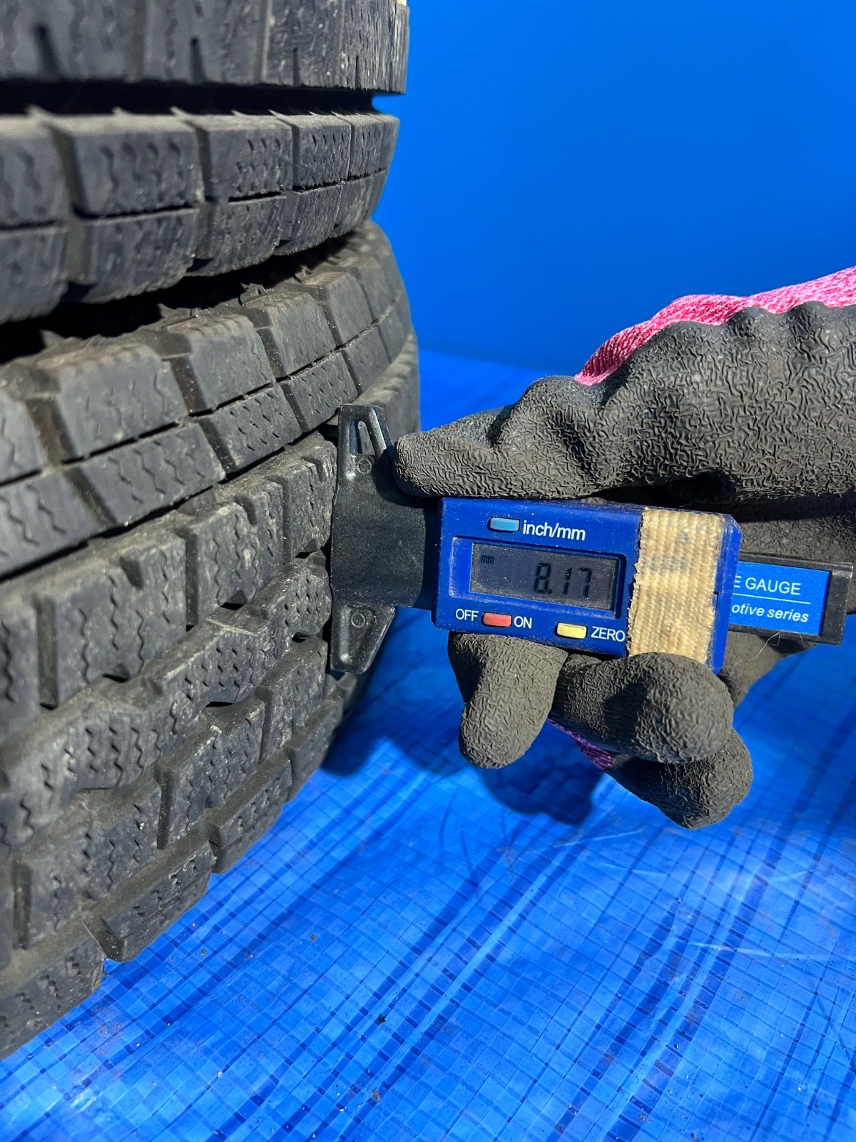バリ溝　ダンロップWINTER MAXX SV01 バリ溝 7~8mm】ダンロップ ウインターマックス SV01 145/80R12 80/78N