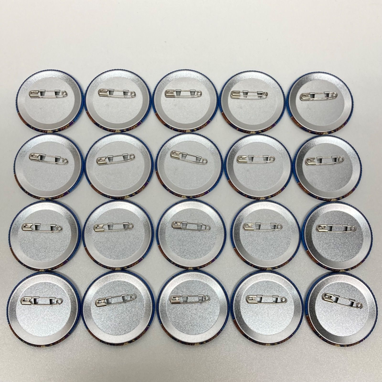 Paradox Live 翠石依織 缶バッジ 20個セット Seasonal Show - メルカリ