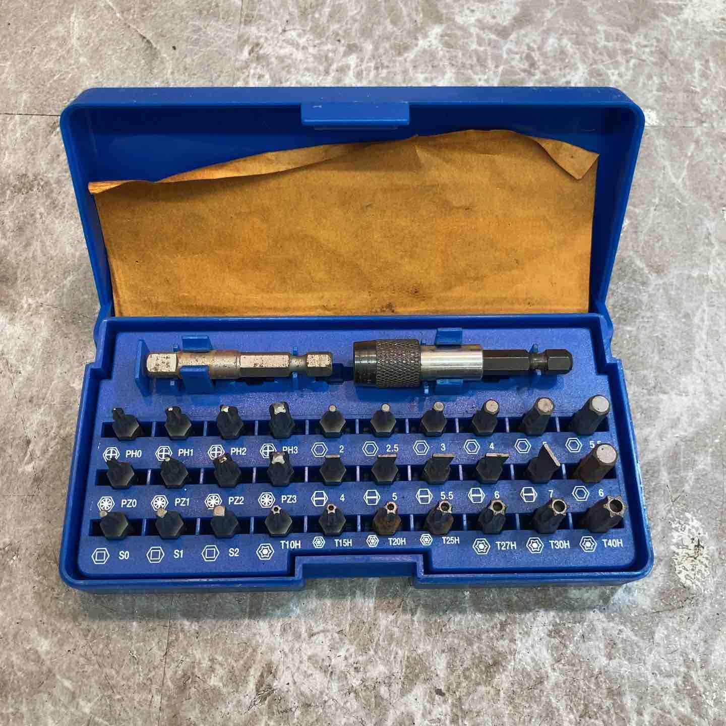 【中古品】ブルーポイント/BluePoint パワービット 1/4インチ 6角 シャンク 32個 セットPTB32MK【八潮店】