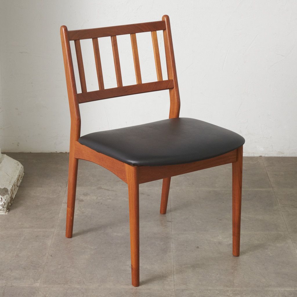 張替済 デンマーク ヴィンテージ ダイニングチェア 椅子 チーク 無垢材