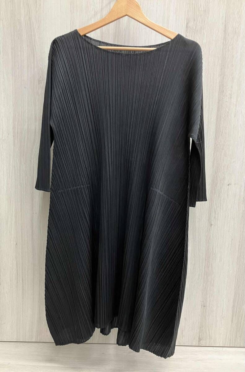 プリーツプリーズ PLEATS PLEASE ISSEY MIYAKE – isseymiyake.com