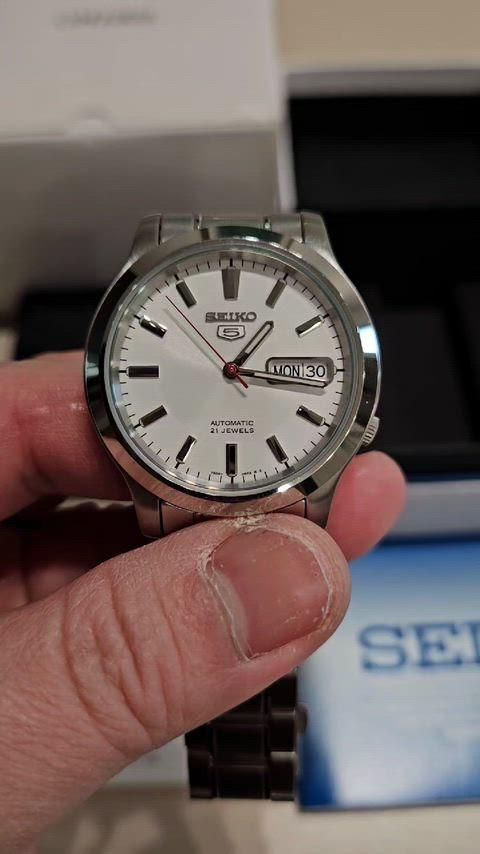  SEIKO 5 オートマティック ヴィンテージ メタル時計 完全未使用 フルセット 細見え 自動巻き時計 腕時計(アナログ)