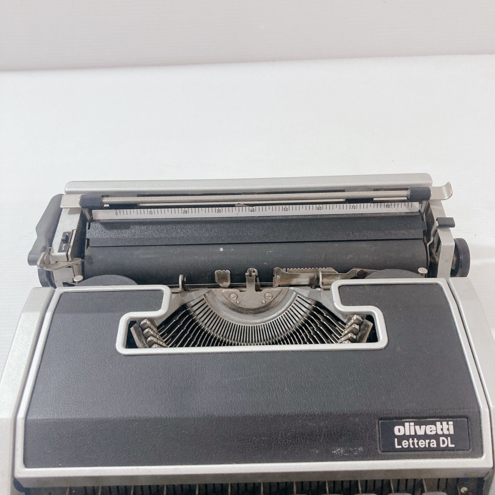 Olivetti Lettera 36 タイプライター　アンティーク　レトロ olivetti Lettera DL タイプライター レトロ アンティーク インテリア