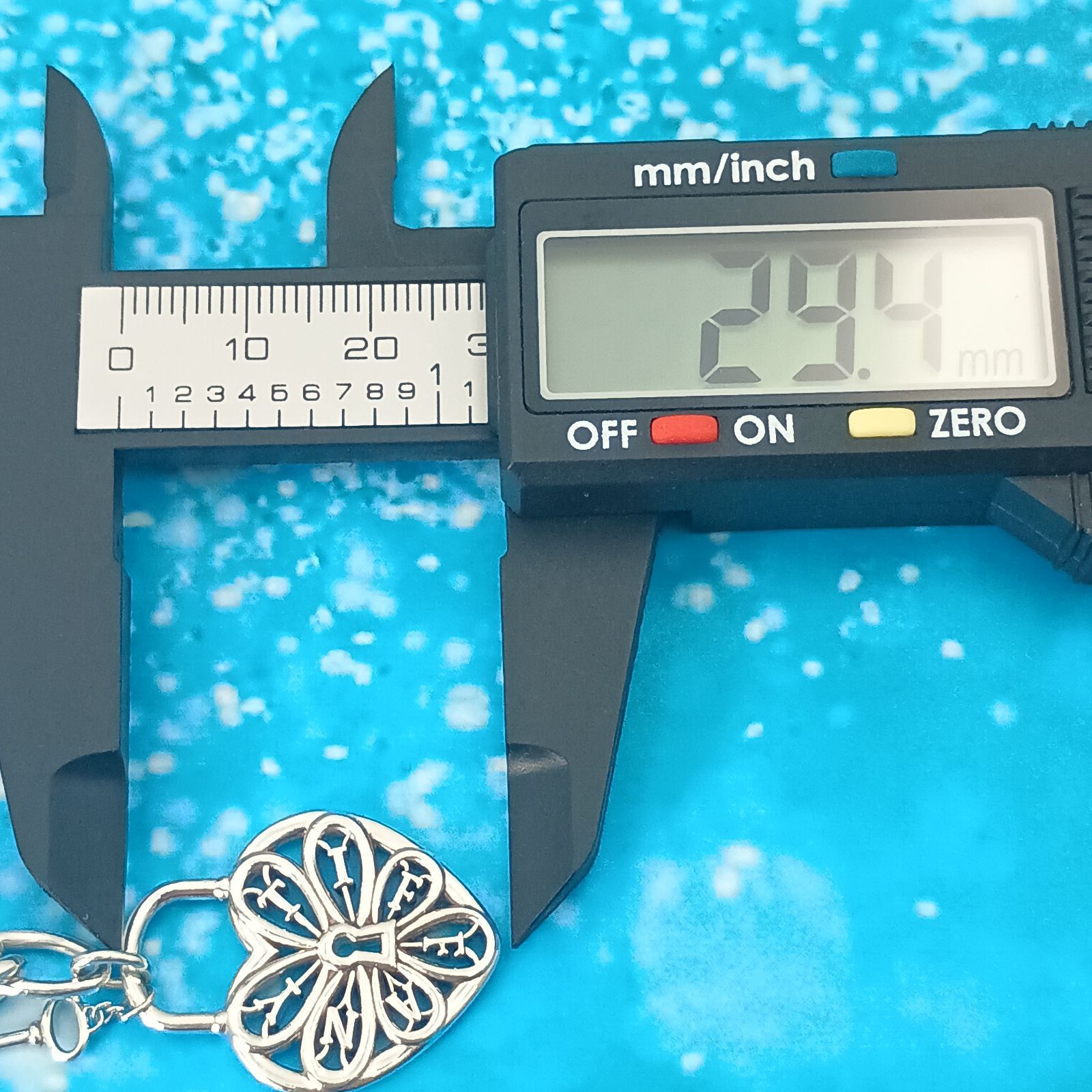 TIFFANY&Co. ティファニー フィリグリー ハート キー ブレスレット