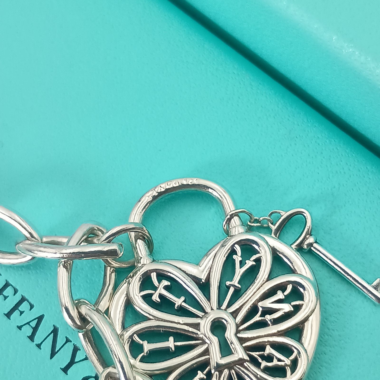 TIFFANY&Co. ティファニー フィリグリー ハート キー ブレスレット