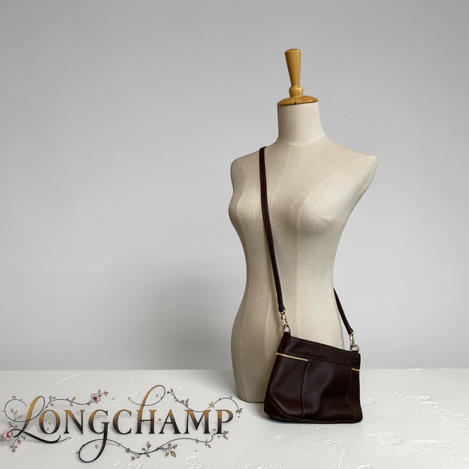 LONGCHAMP ロンシャン レザー ショルダーバッグ ブラウン レディース 