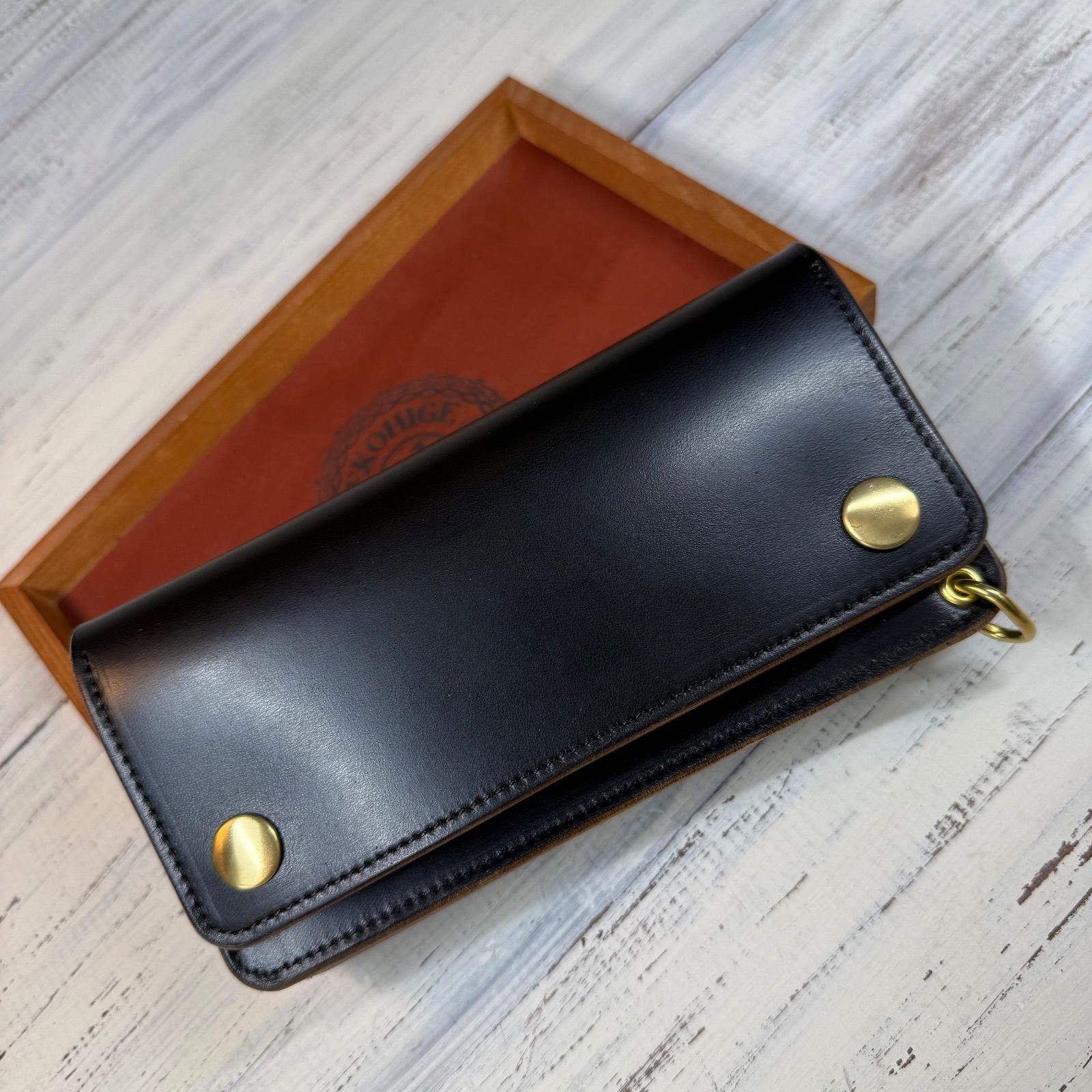 トラッカーウォレット ロング 3層】ホースバット ゴールド universal