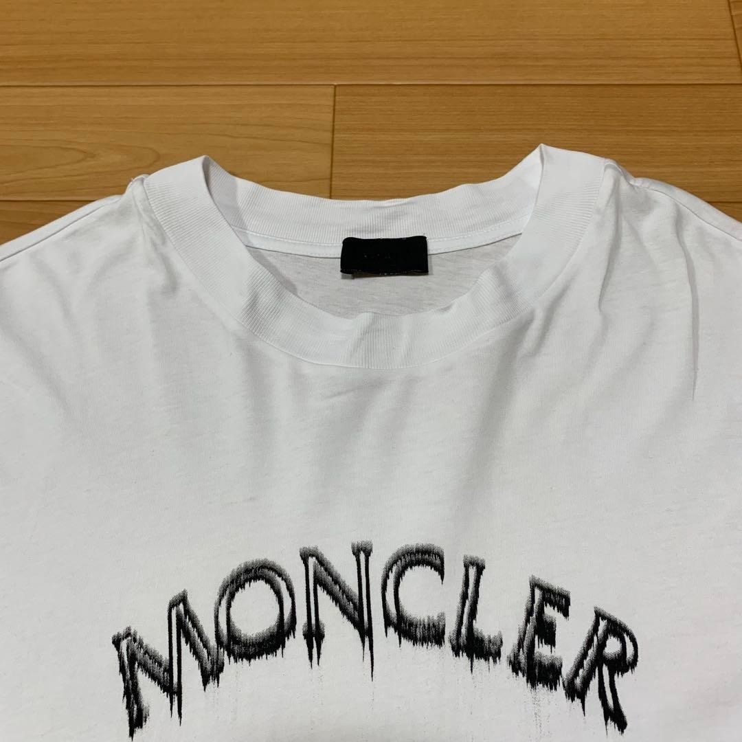 MONCLER シリコンワッペン ホワイト Tシャツ 4S477 - メルカリ