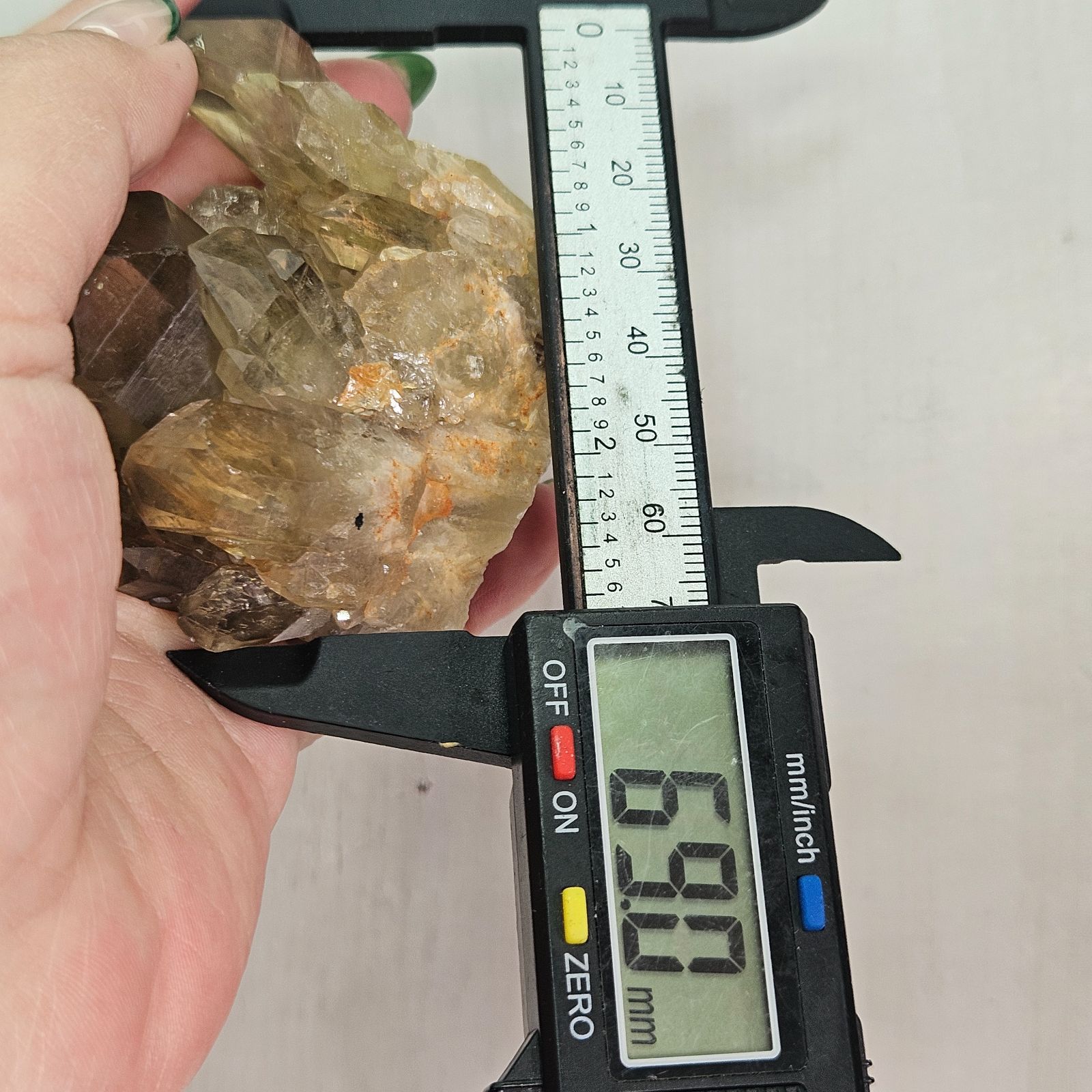 スモーキー シトリンキャンドルクォーツ コンゴ産 水晶クラスター 置物