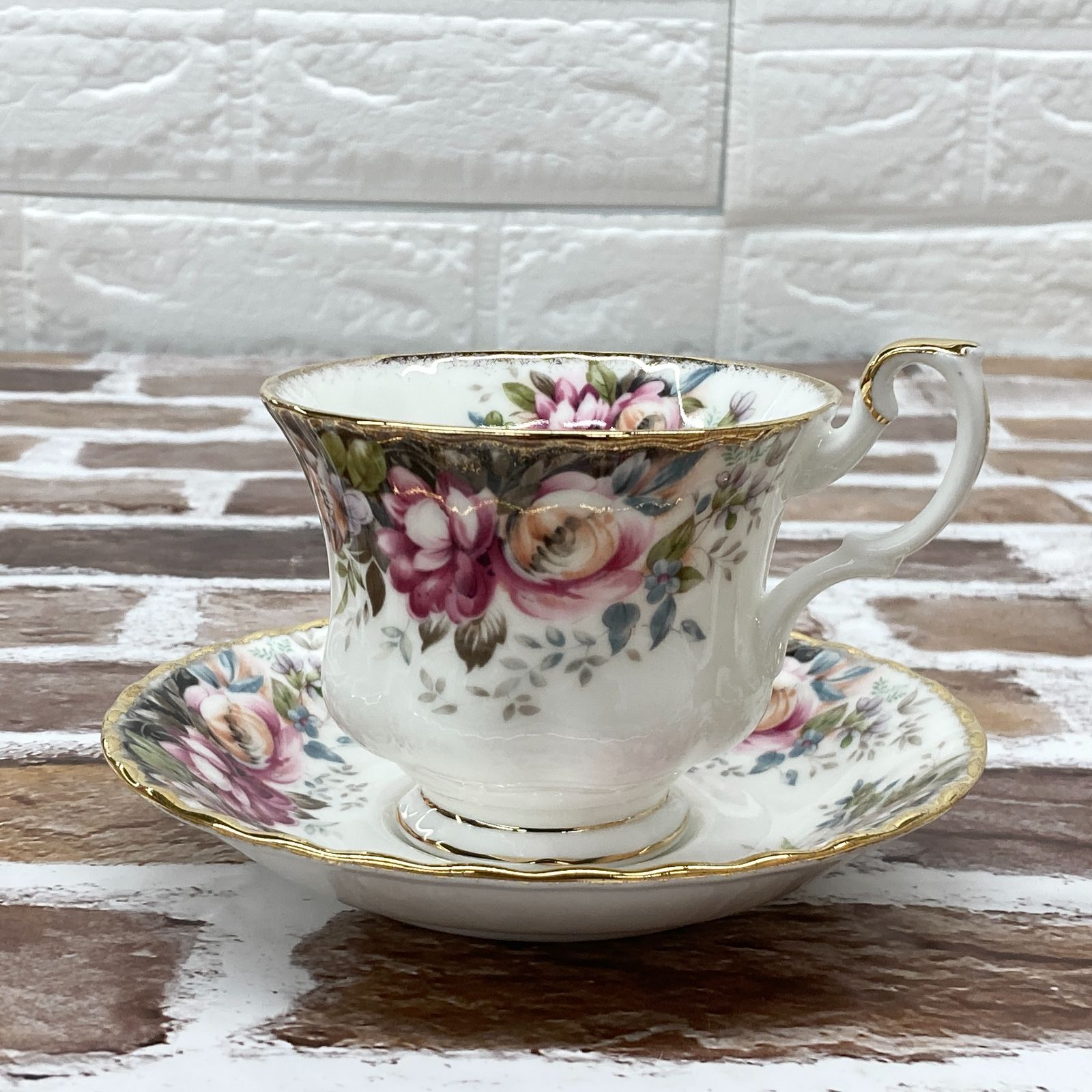 ROYAL ALBERT ロイヤルアルバート AUTUMN ROSES オータムローズ カップ