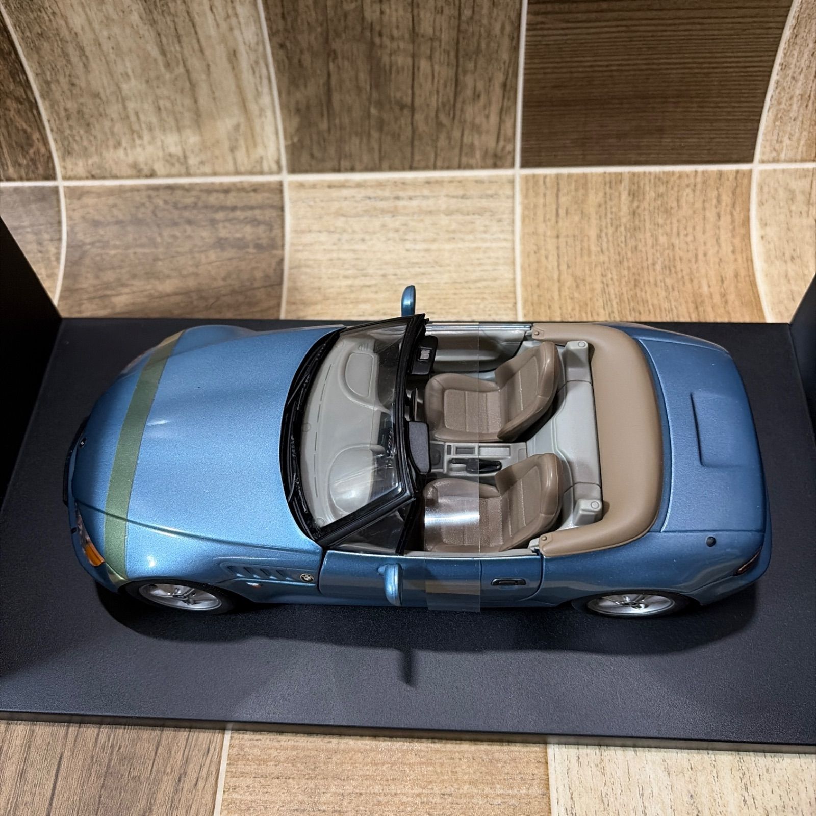 GOLDENEYE BMW Z3 roadster 1:18 ミニカー 007 - メルカリ