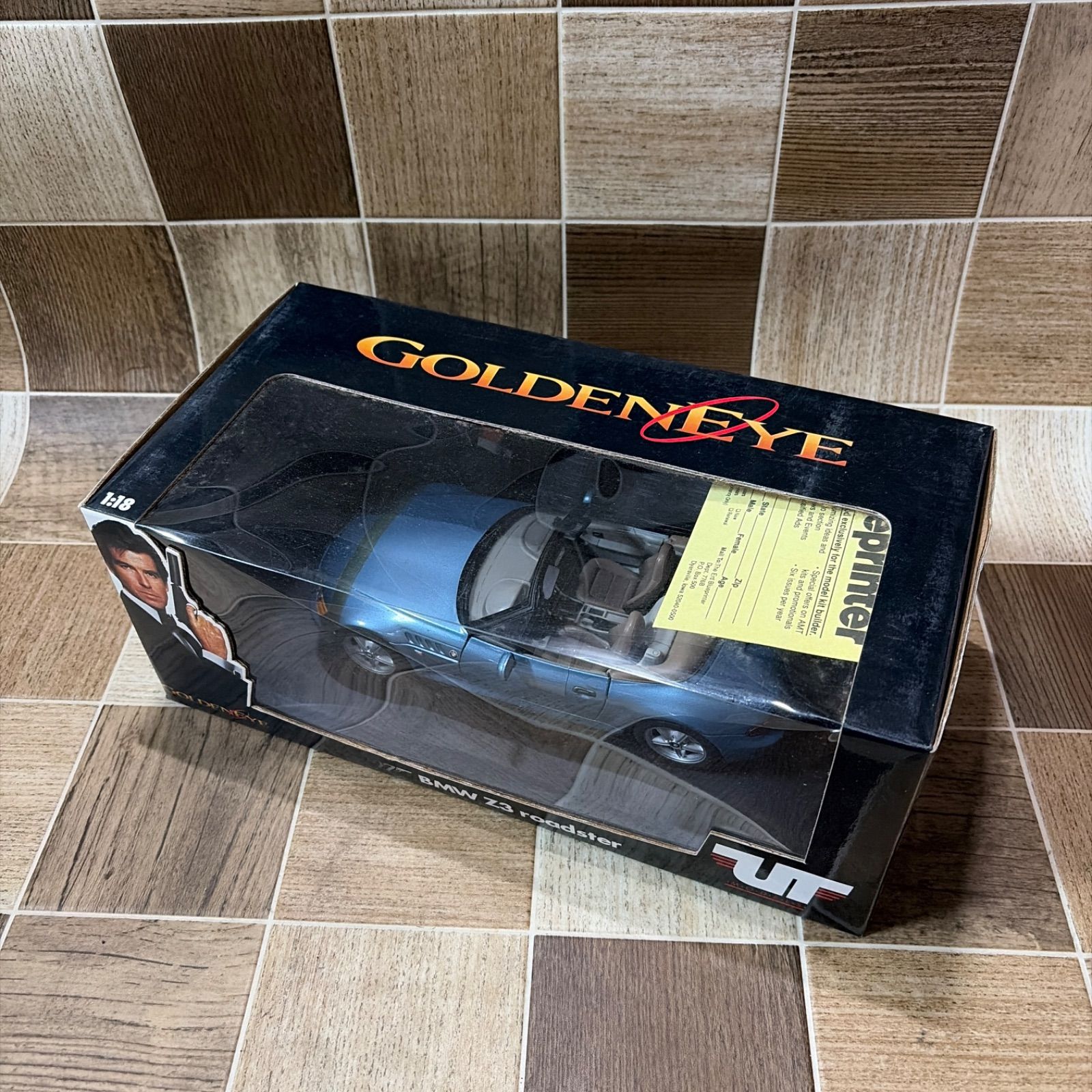 GOLDENEYE BMW Z3 roadster 1:18 ミニカー 007 - メルカリ