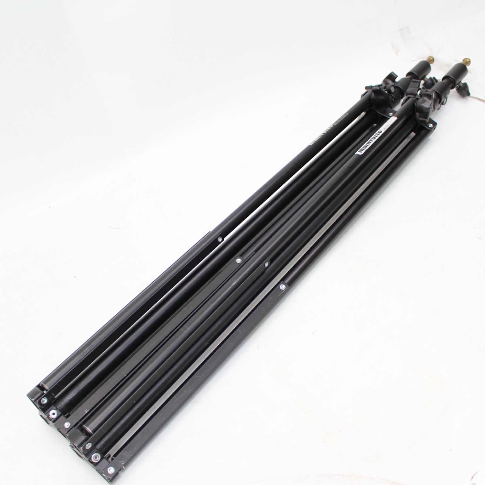 その他 manfrotto 052JB 583)【2本セット】Manfrotto マンフロット 三脚 052JB - メルカリ