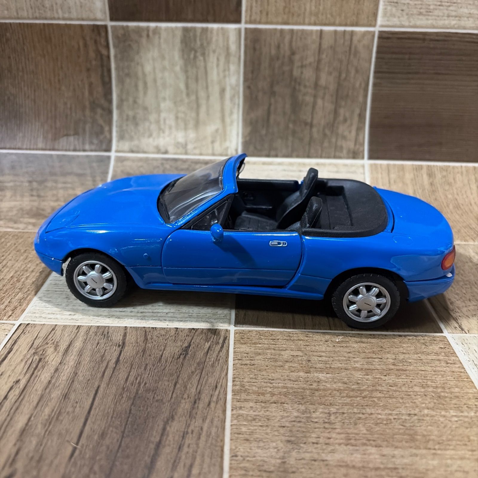 kyosho 京商 マツダ MAZDA MX-5 1:18スケール ダイキャストカー 