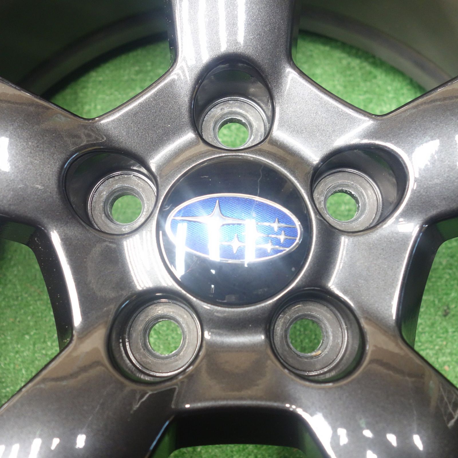 キレイ☆スバル XV GT系 純正 225/60R17 スタッドレス ブリヂストン 
