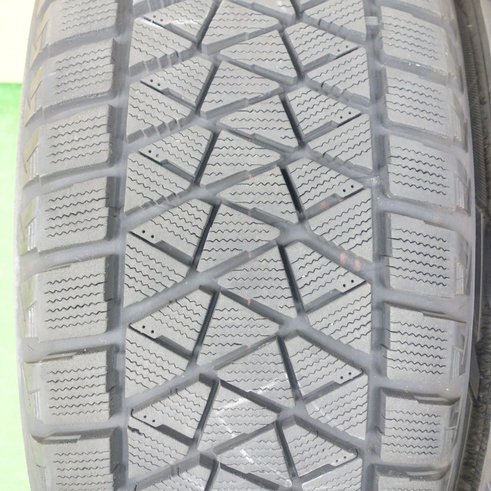 バリ溝！キレイ！9分☆アウディ Q7 Q8 MAK HIGHLANDS 255/55R19 