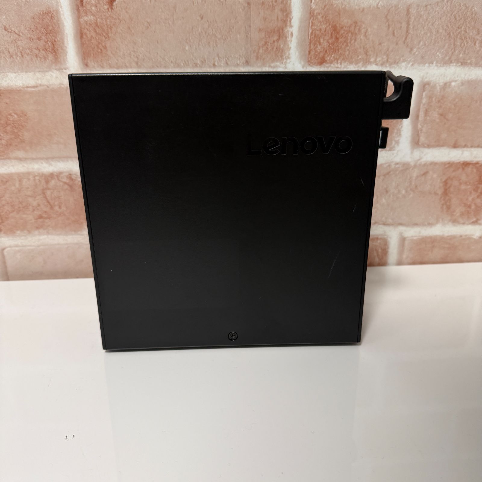 Lenovo M720q 第8世代i5 8GB 256GB SSD DVD-ROM - メルカリ