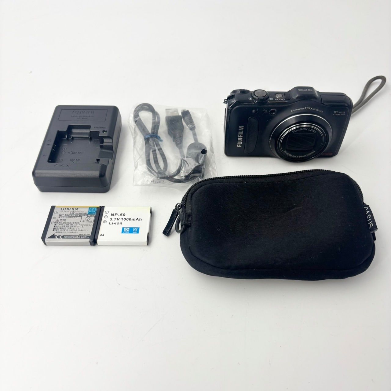 FUJIFILM デジタルカメラ FinePix F600EXR ブラック 1773 - メルカリ