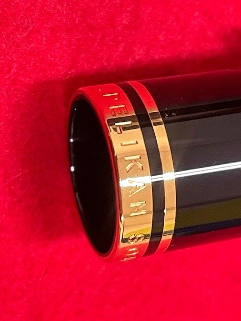 ほぼ未使用品 ペリカン スーベレーン M800 グリーンストライプ EF