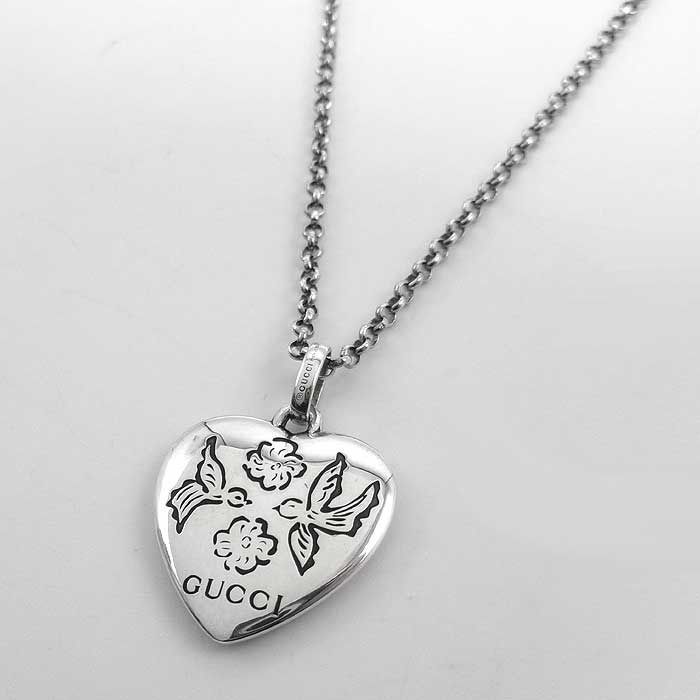 GUCCI ネックレス　紙袋付き 新品】○GUCCI専用紙袋付き○グッチ ネックレス アクセサリー GUCCI