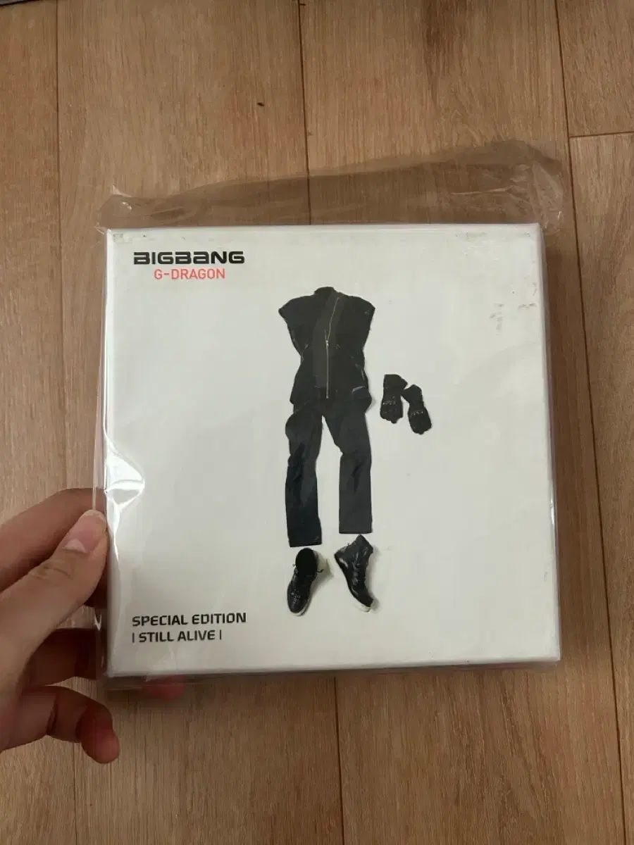 レア) BIGBANG(ビッグバン) still alive アルバム+cd G-DRAGON（ジー