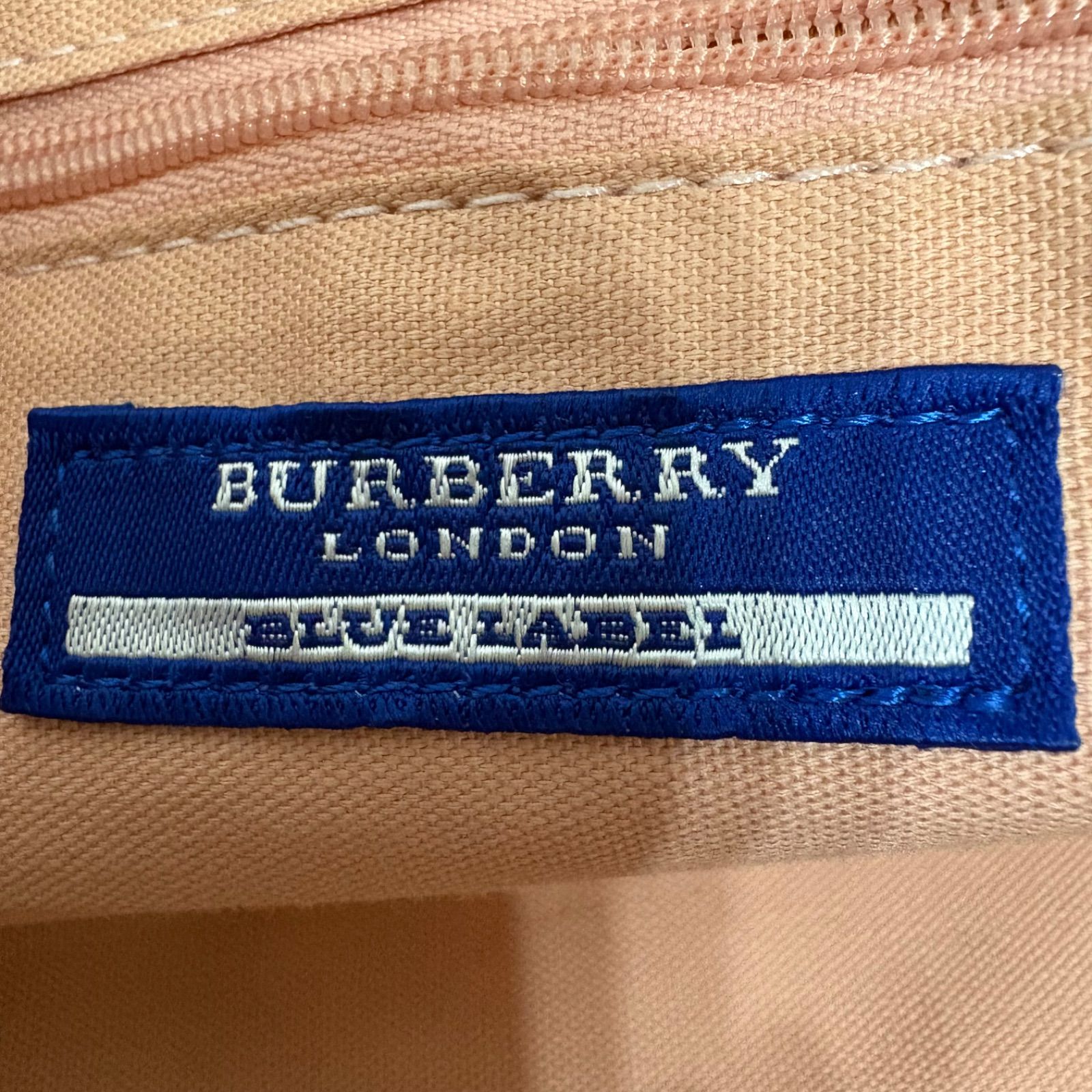 極美品 BURBERRY BLUE LABEL ハートチャーム ミニボストン