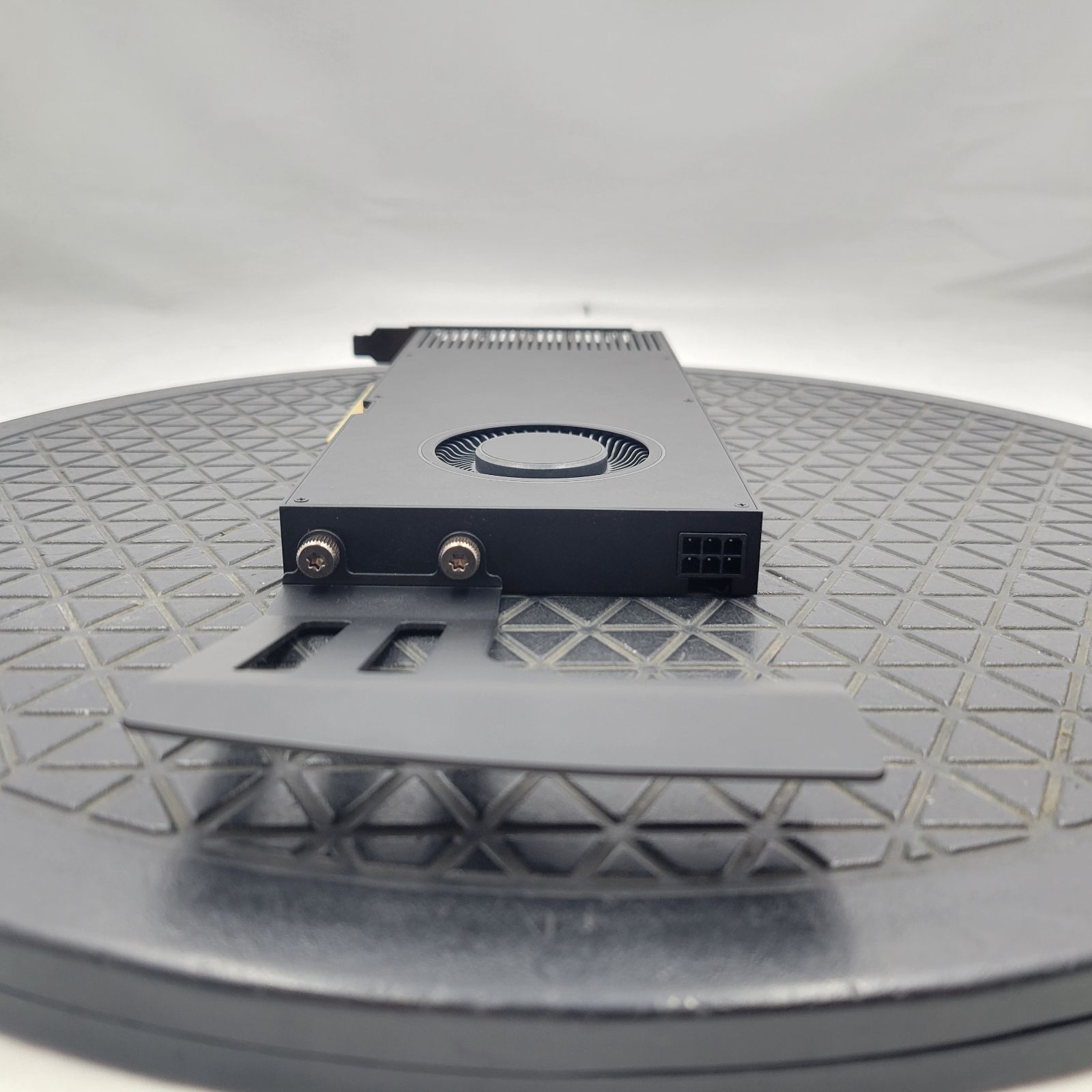 動作確認済み/拡張アーム付き HP NVIDIA RTX A4000 グラフィックボード 