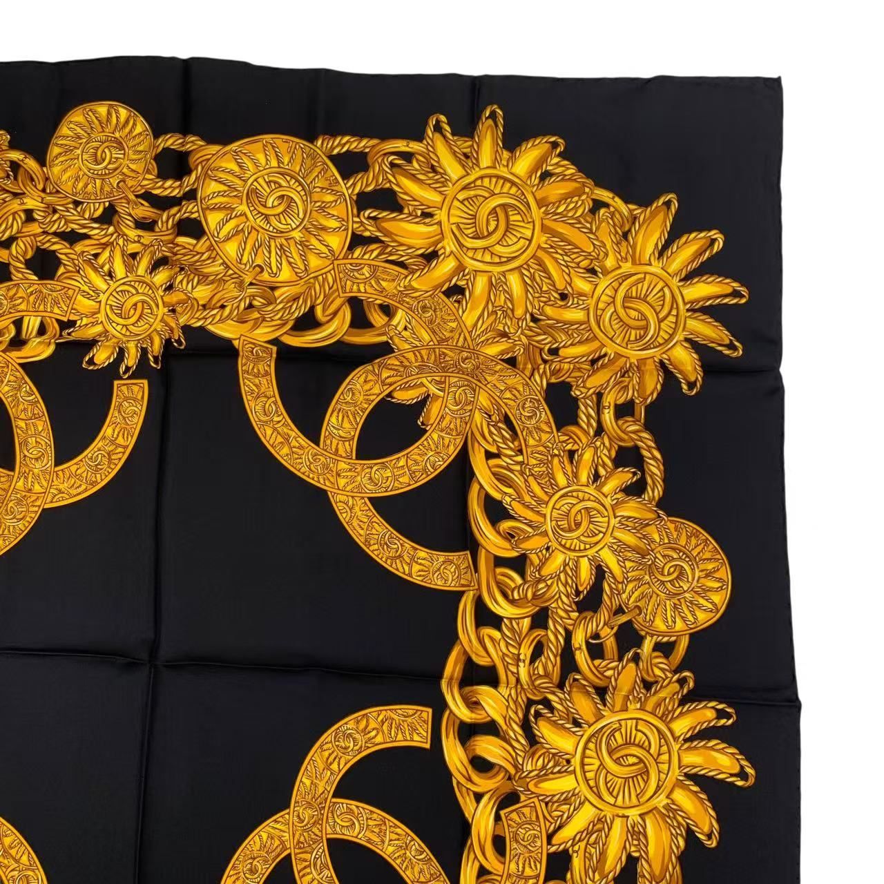 新品同様 CHANEL シャネル スカーフ シルク チェーン柄 ブラック x