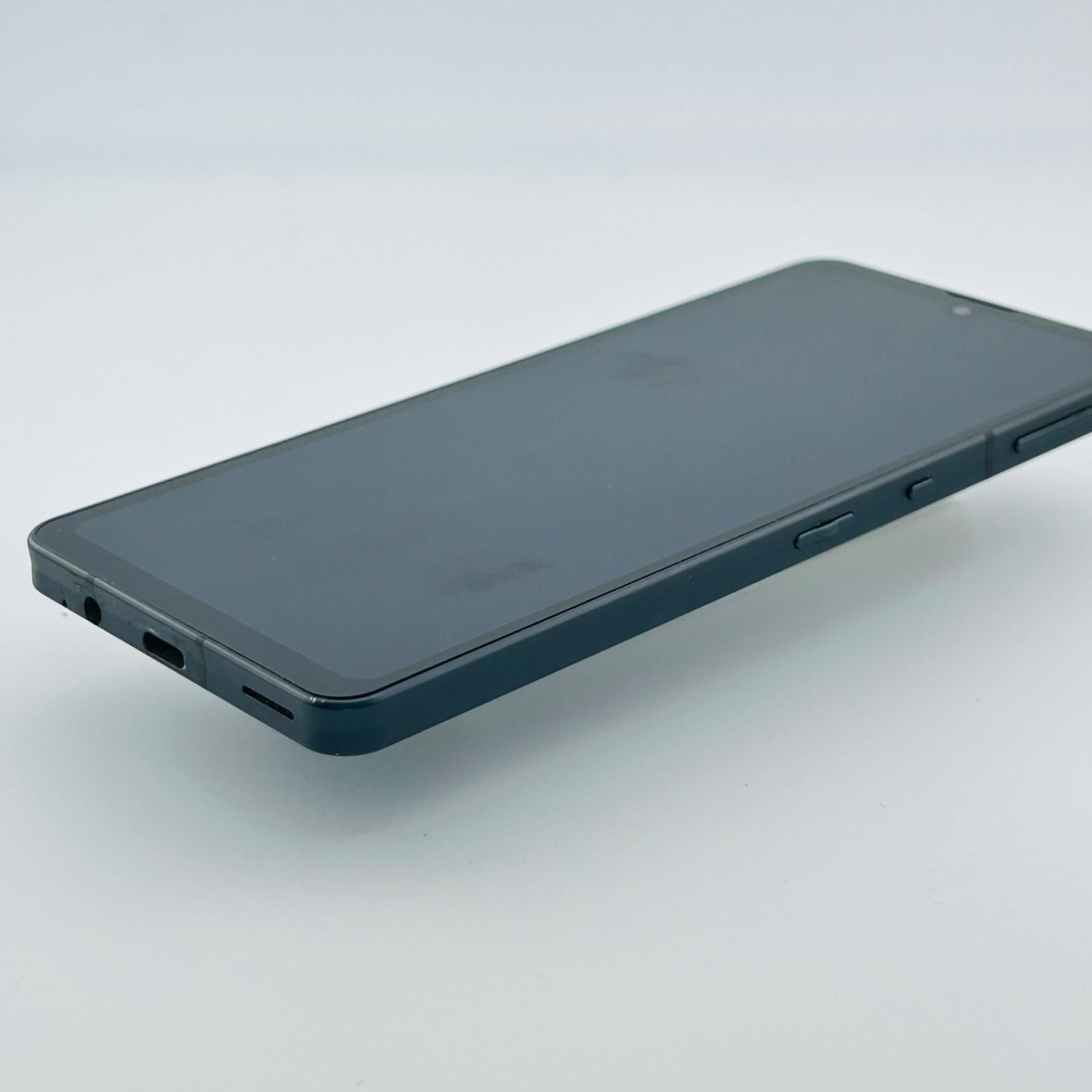 B18【動作確認済・制限○ 白ロム】 AQUOS sense6 SH-54B docomo