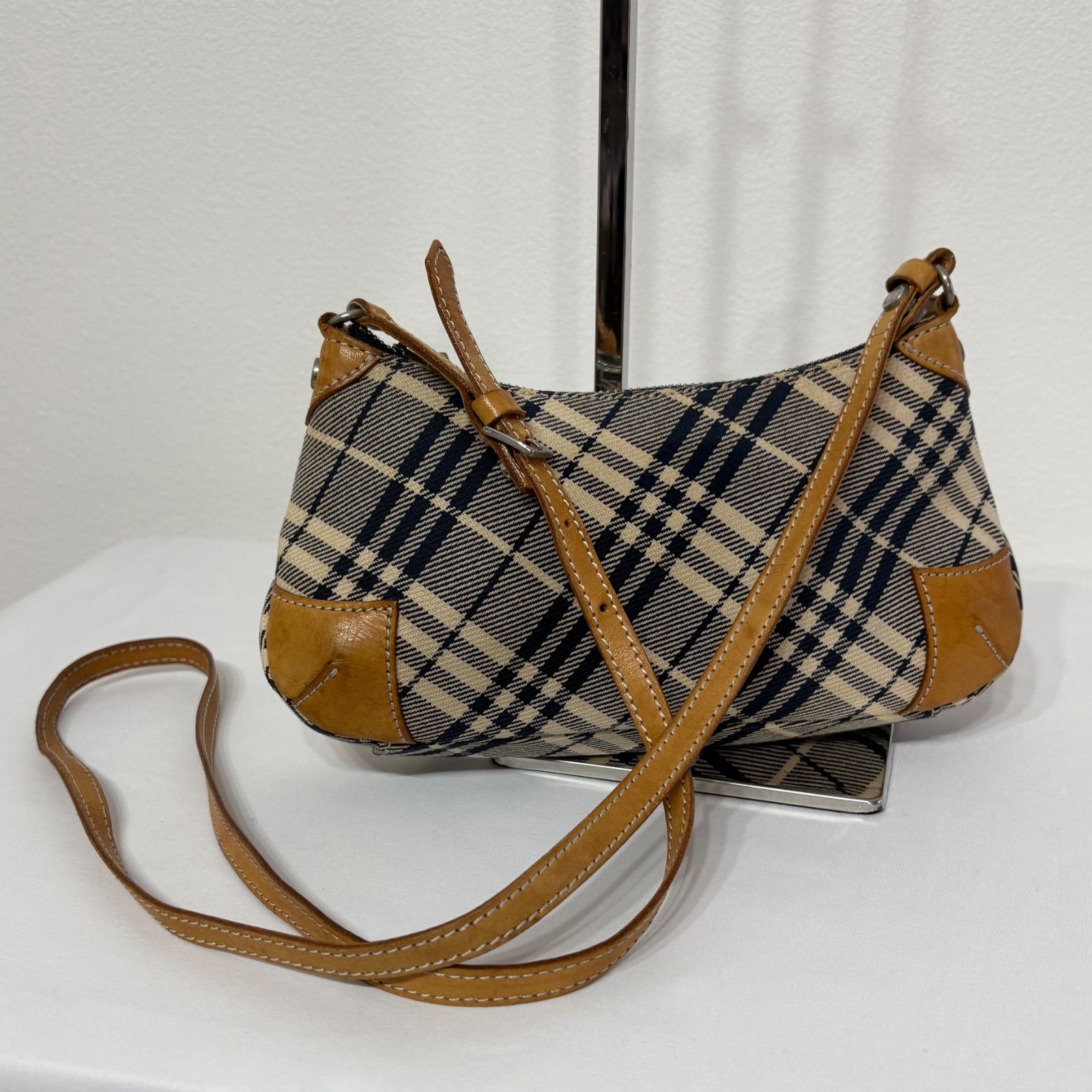 BURBERRY BLUE LABEL ノバチェック ショルダーバッグ アクセサリー 