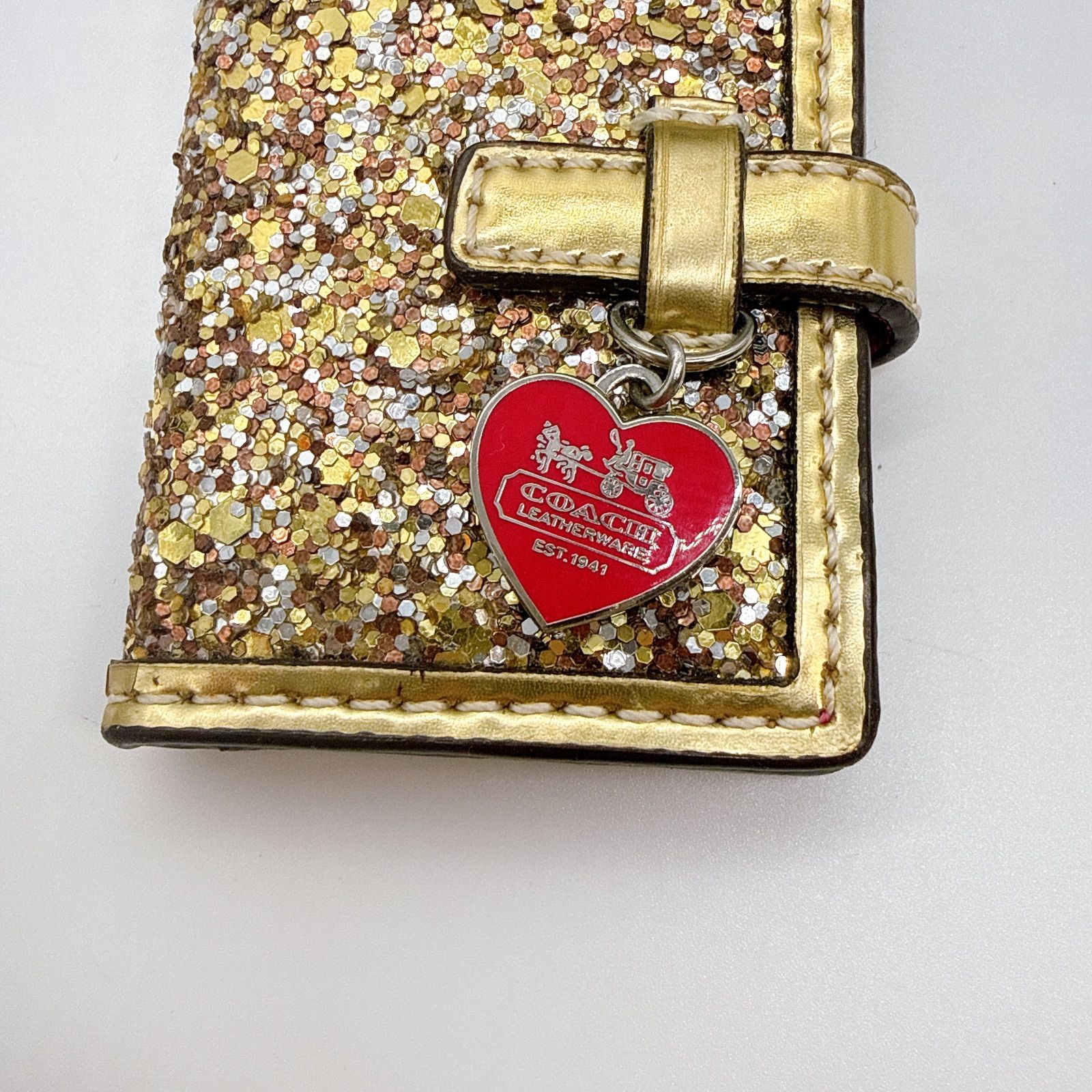 極美品○ COACH コーチ チャーム キーホルダー ハート 本 ブック型