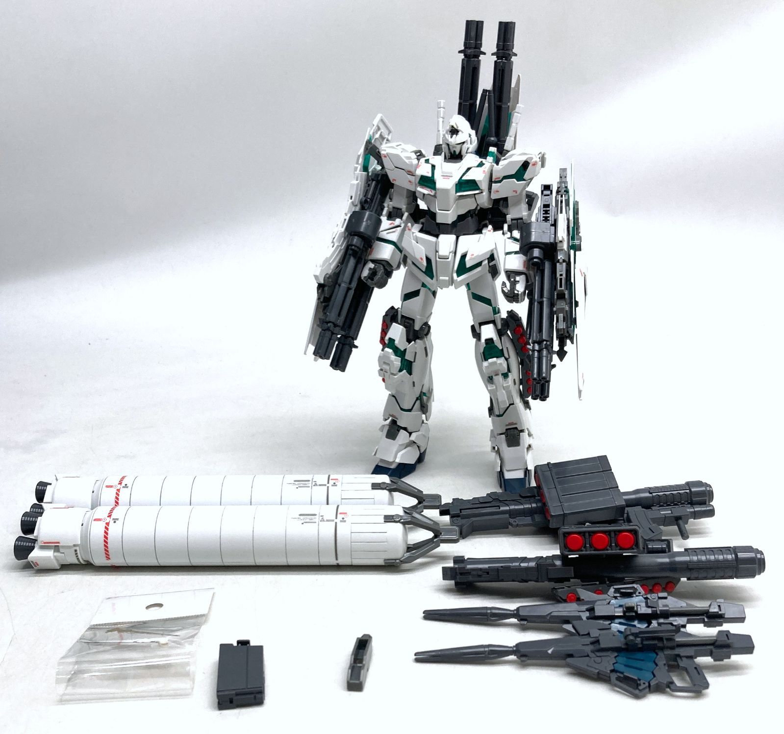ジャンク】 MG フルアーマーユニコーンガンダム Ver.Ka - メルカリ