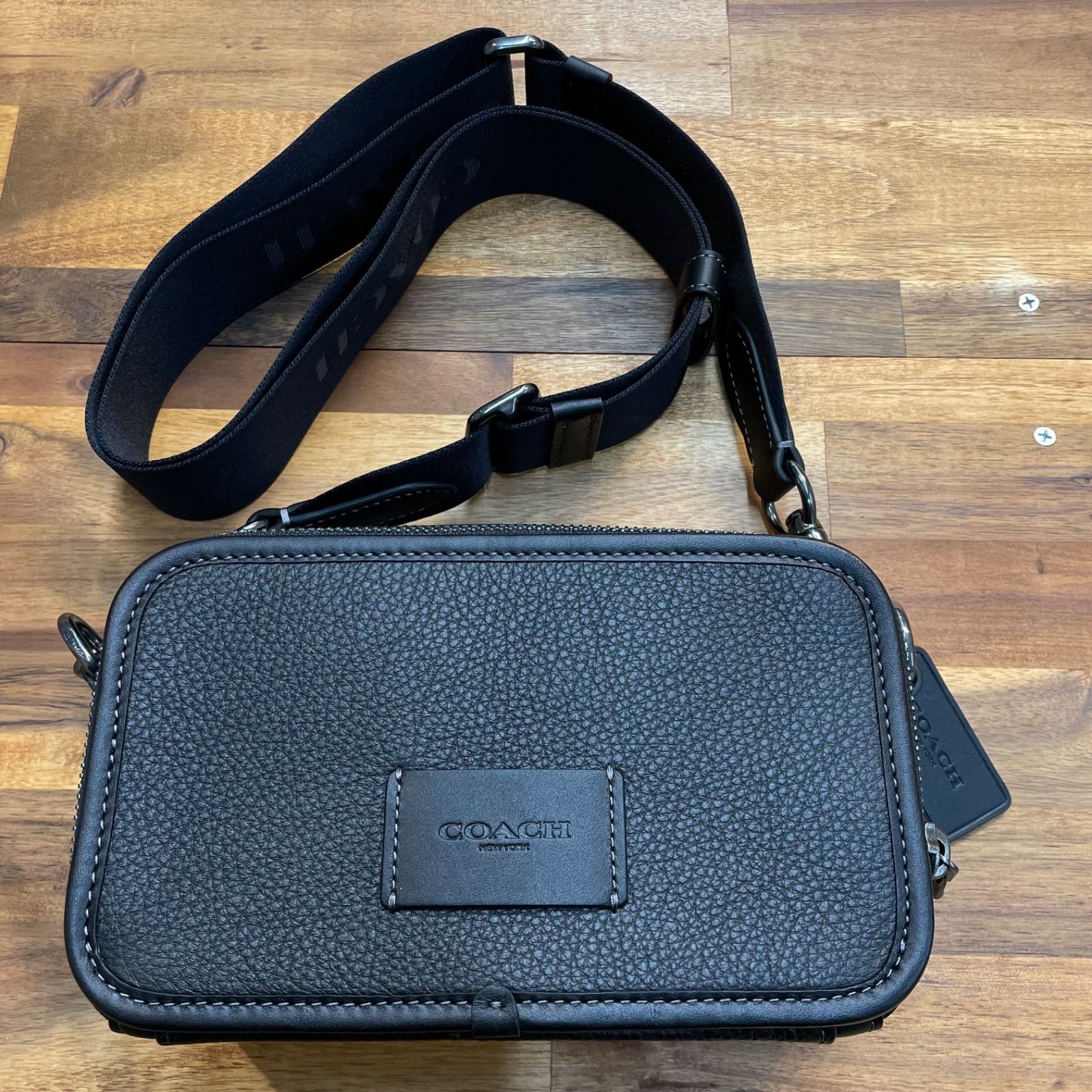 ショルダーバッグ COACH コーチ ワイアット クロスボディバッグ 