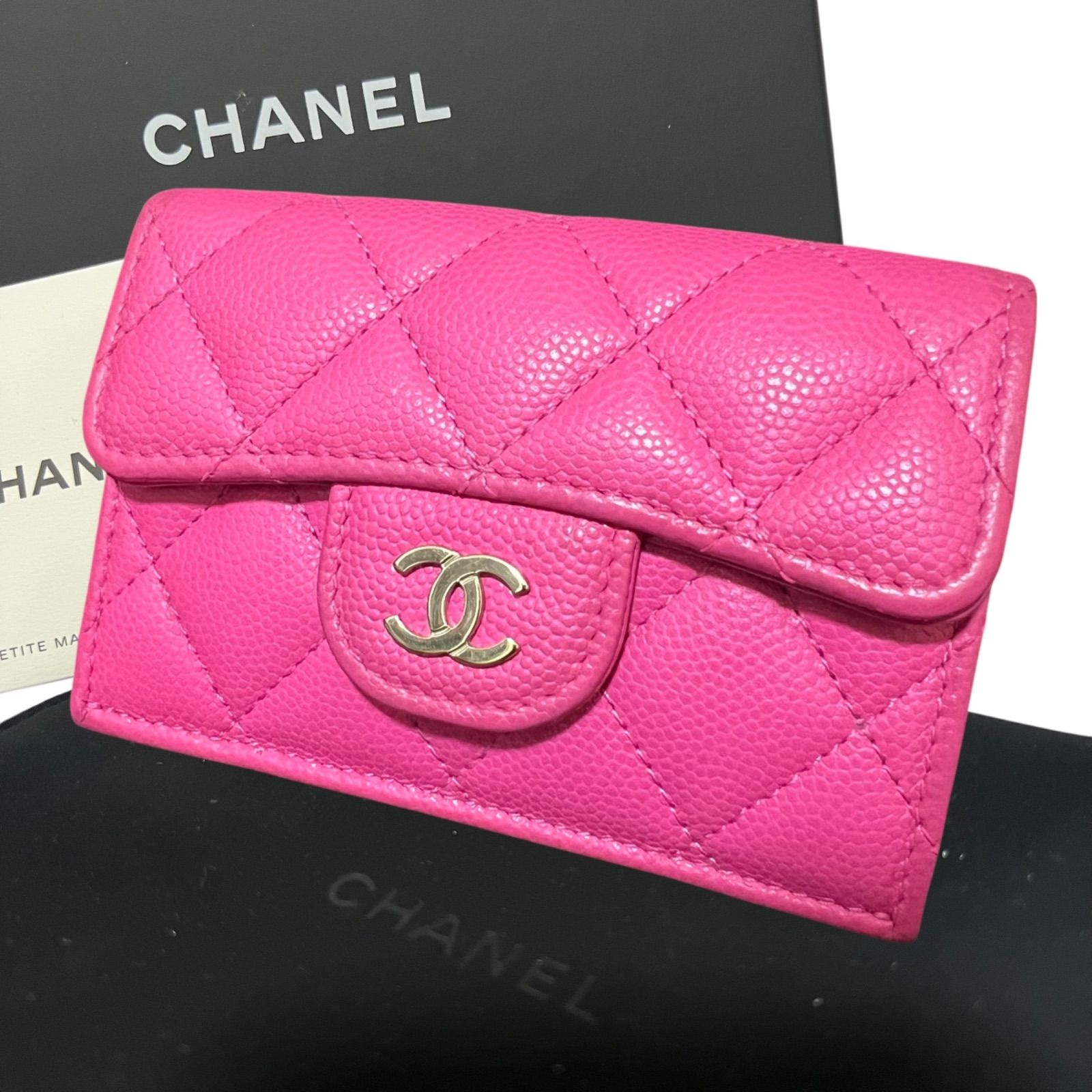 シャネル CHANEL キャビアスキン マトラッセ 三つ折り財布 コンパクト 