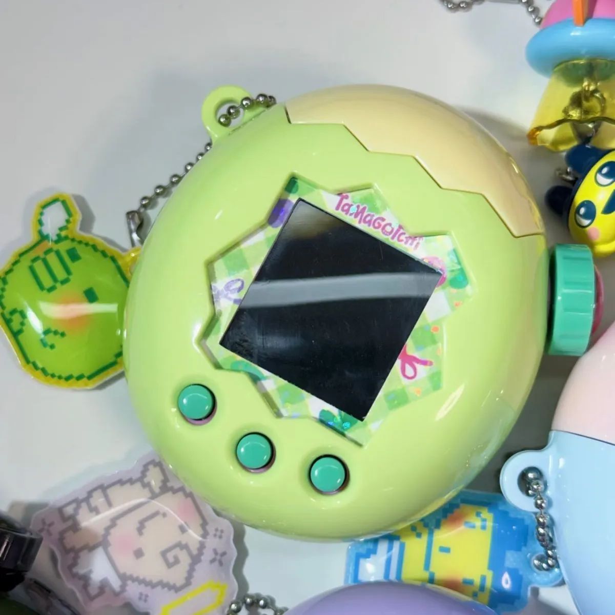 三月中旬入荷予定】新作登場！たまごっちパラダイス カバー 透明ケース