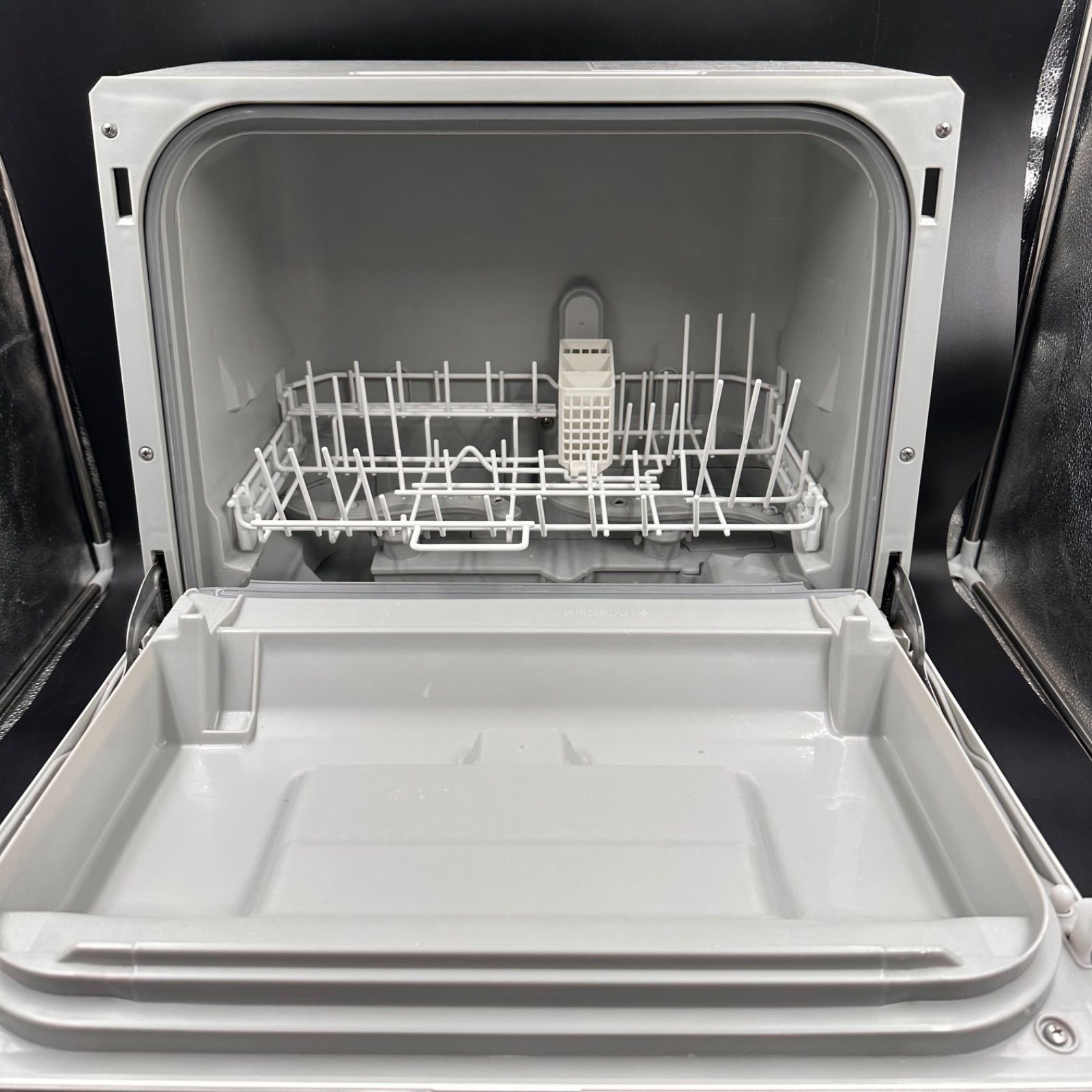 Panasonic 2024年 パナソニック NP-TCR5-W 食器洗い乾燥機 食器洗浄機 