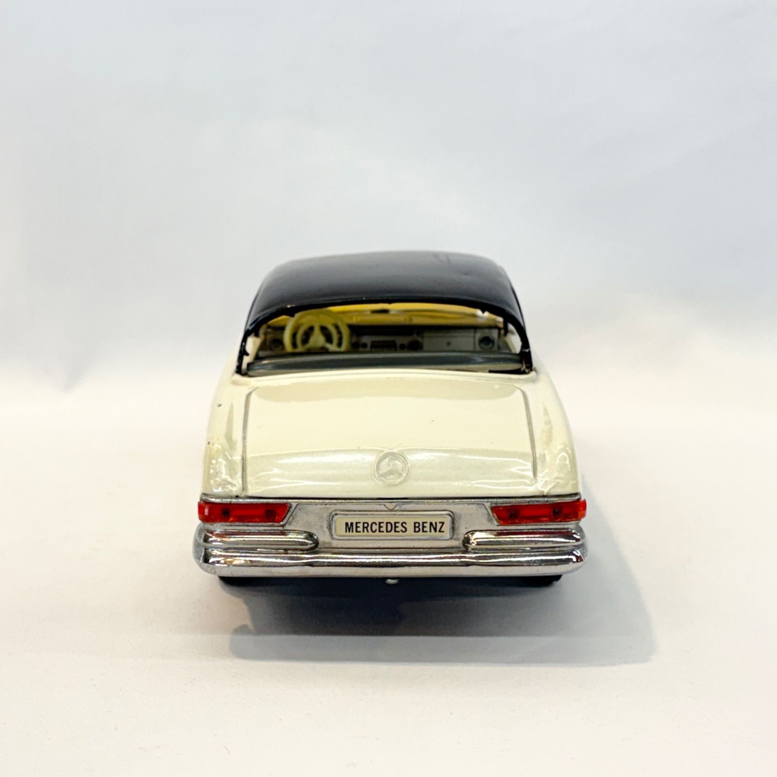 ブリキ メルセデスベンツ250SEクーペ イチコー ICHIKO - メルカリ