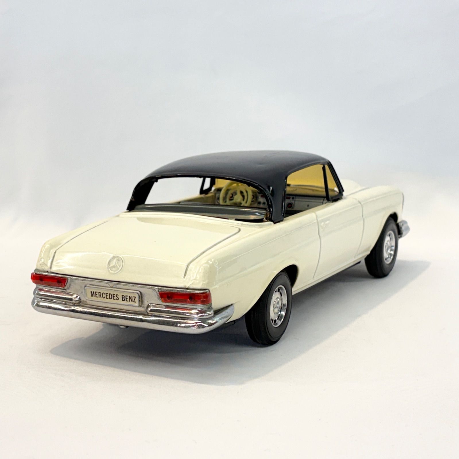 Made in JAPAN ブリキ メルセデスベンツ250SEクーペ イチコー ICHIKO