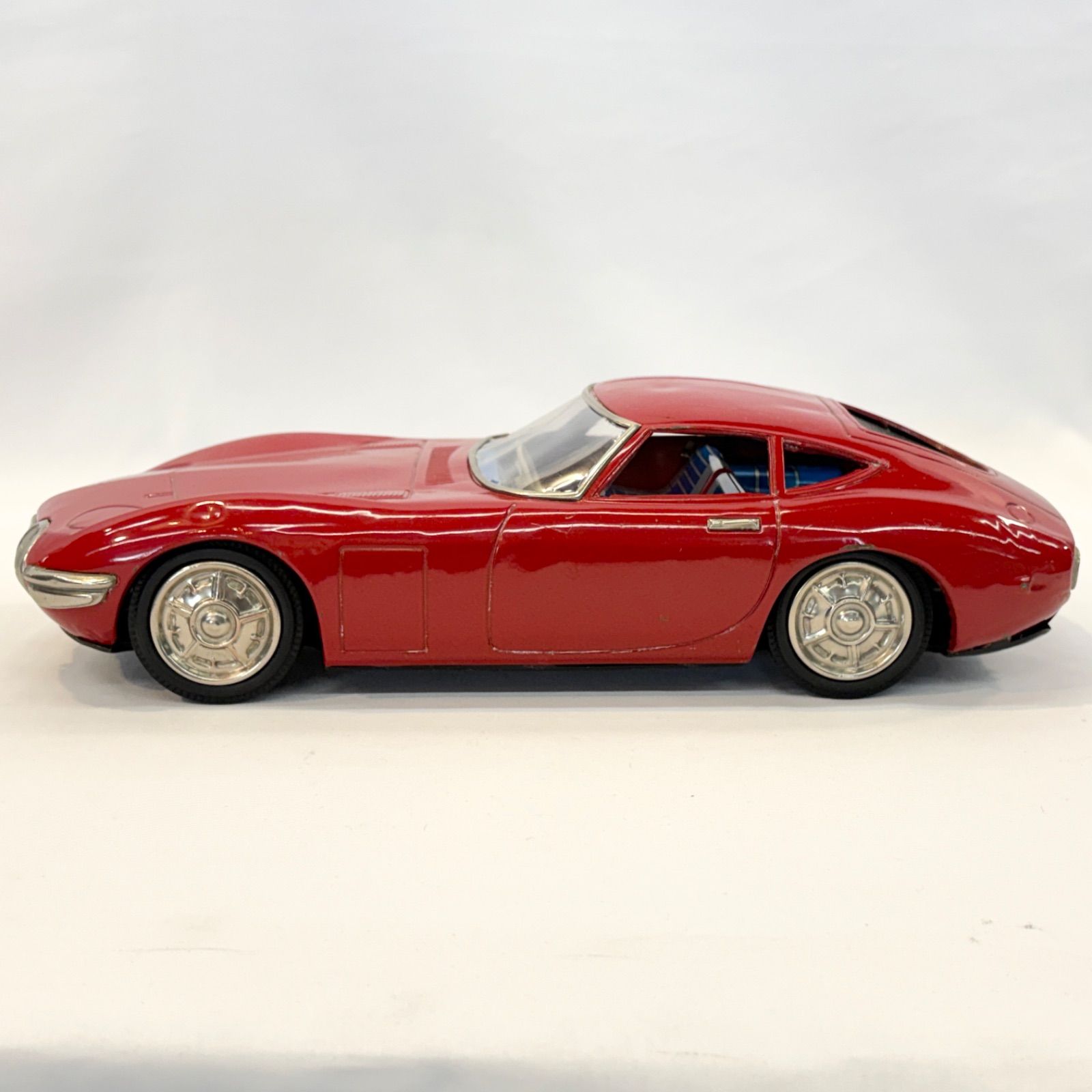Made in JAPAN ブリキ TOYOTA 2000GT アサヒ玩具 - メルカリ