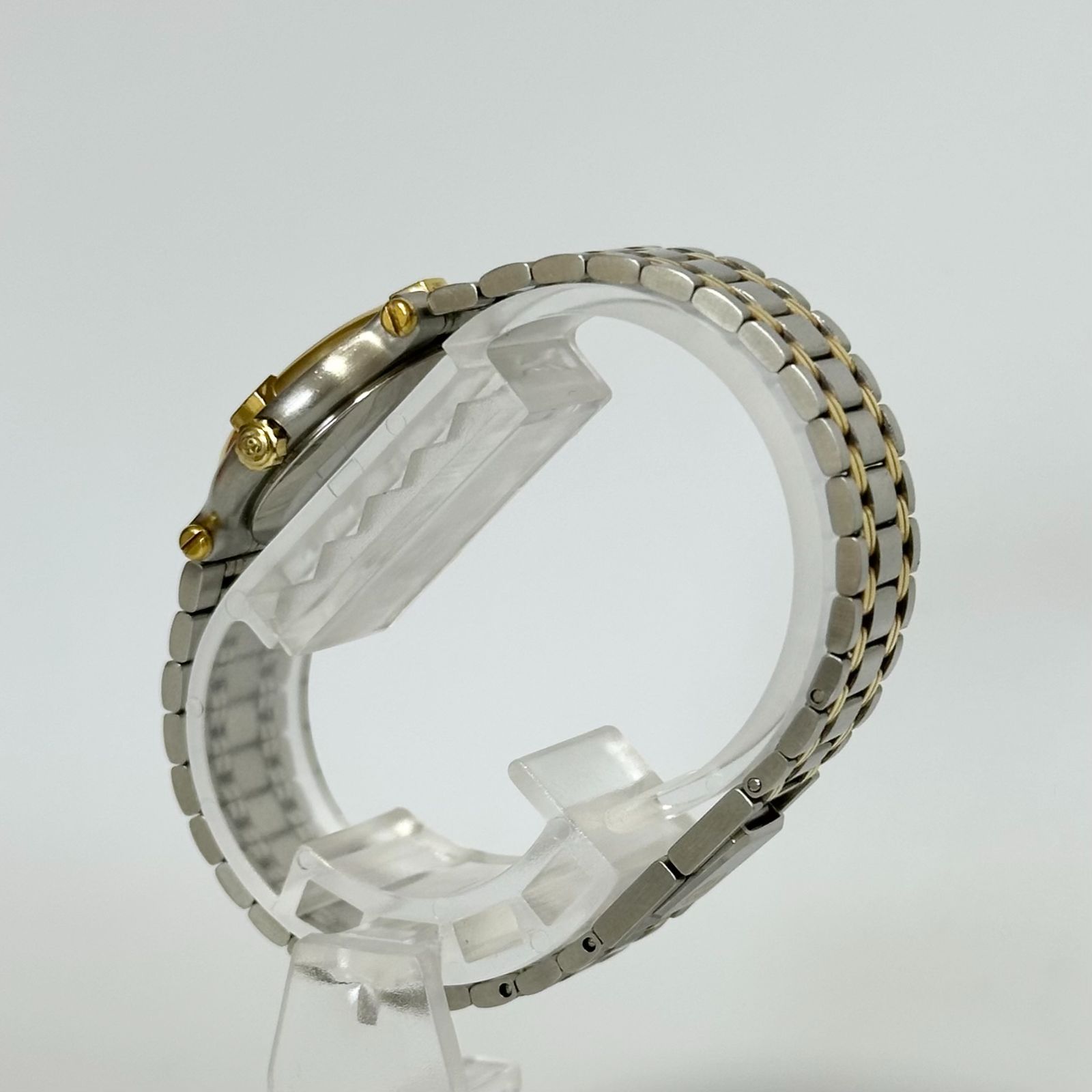 GUCCI グッチ 9000L デイト ゴールド シルバー 黒文字盤 レディース