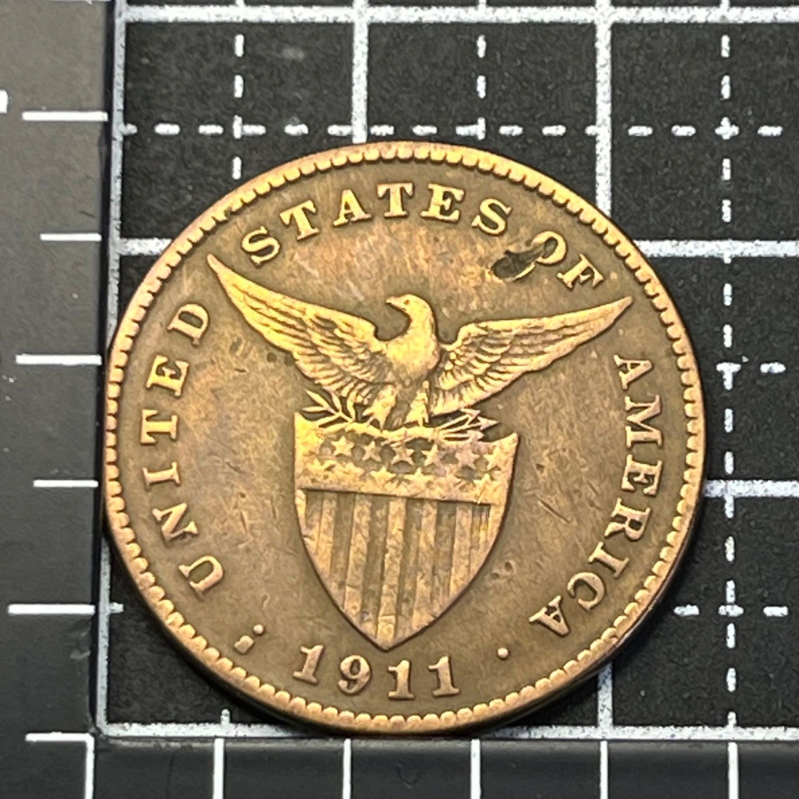 1911年 フィリピン 1センタボ銅貨】米国統治期・鷲と盾／立像デザイン