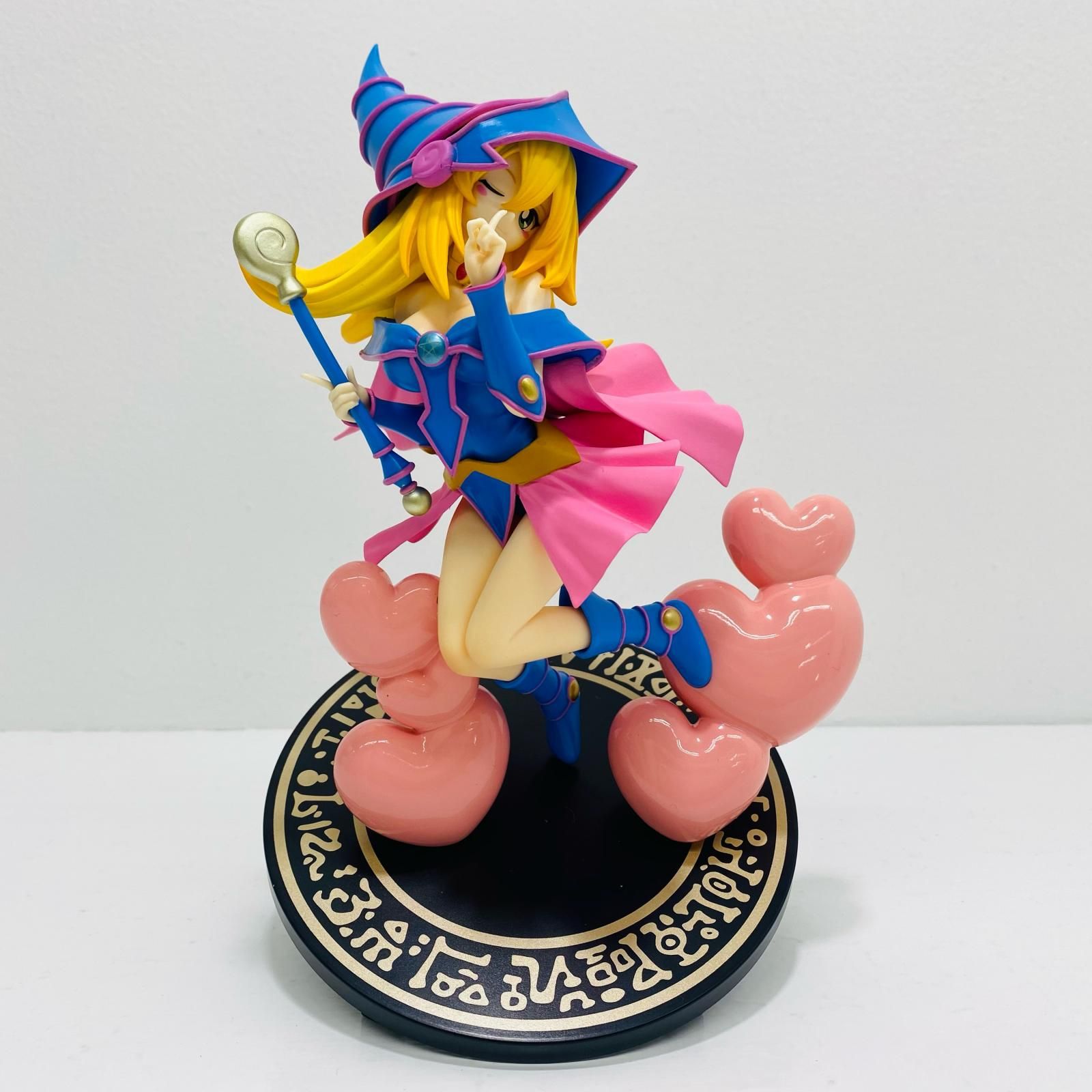 飾磨店】 中古 ブラック・マジシャン・ガール-HereDitailフィギュア