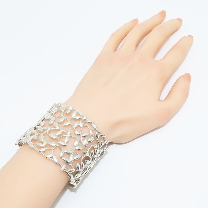 ティファニー オリーブリーフ バングル シルバー SV925 48.0g パマロ