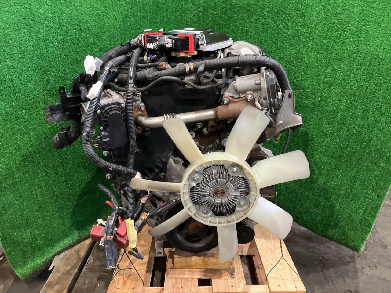 NV350キャラバン VW6E26 エンジンASSY ロング低床DX 4WD 6人 10102-3XN7A QM1