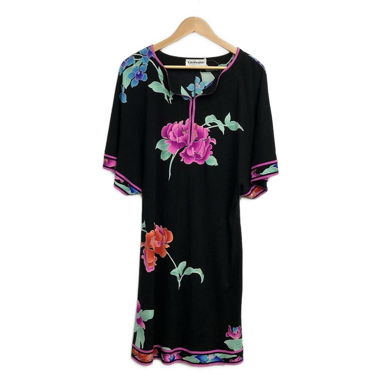 LEONARD(レオナール) ワンピース サイズ38 M レディース - 黒×ピンク