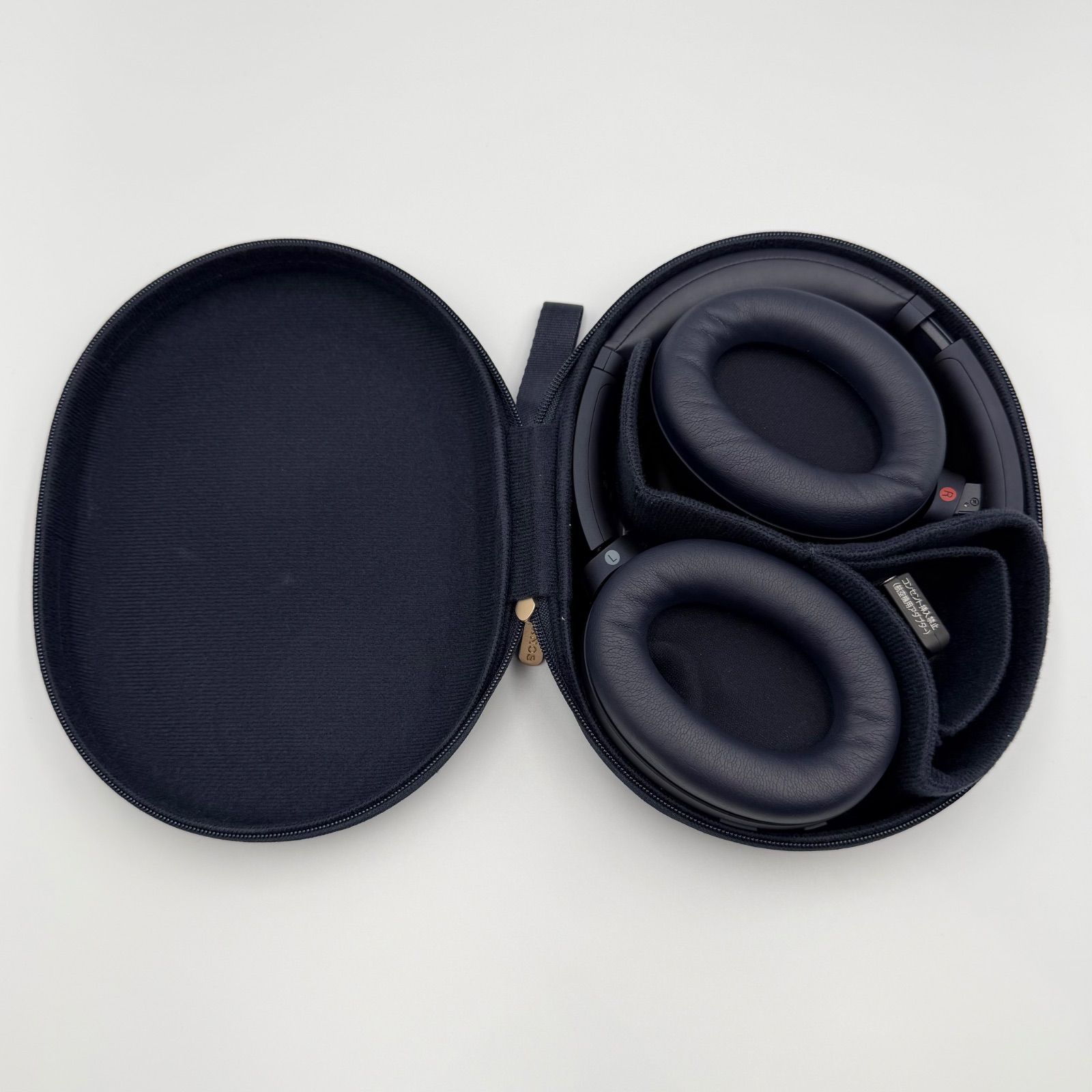 極美品】SONY WH-1000XM4 ミッドナイトブルー 使用数回のみ - メルカリ